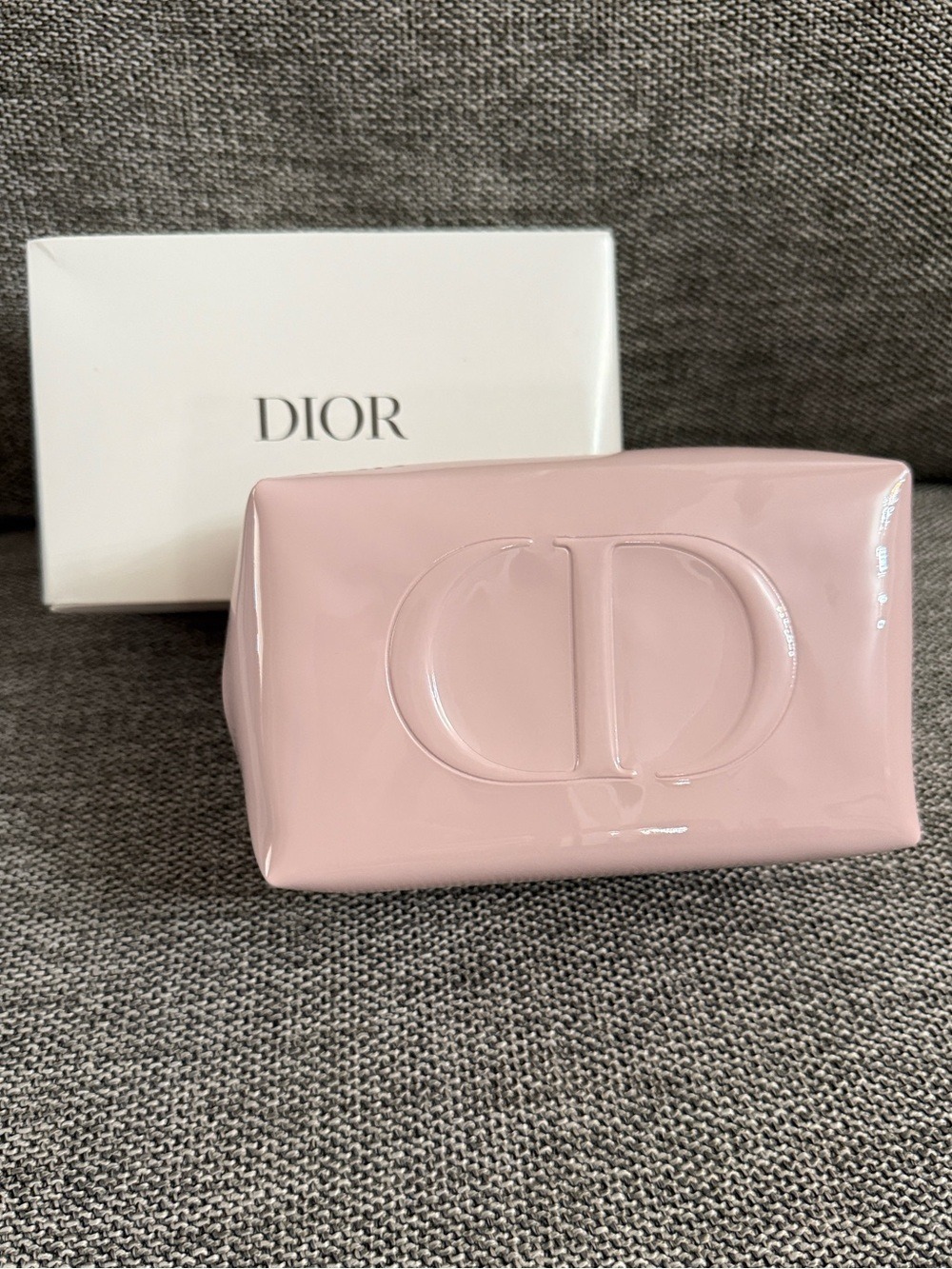 Dior Beauty Baby Pink Glossy Patent CD Makeup Bag Pouch New Authentic - Picture 7 of 15